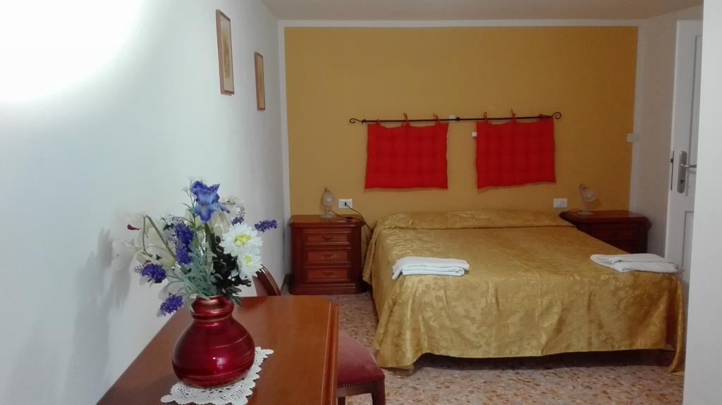 Hotel Paese Corvara Beverino Εξωτερικό φωτογραφία