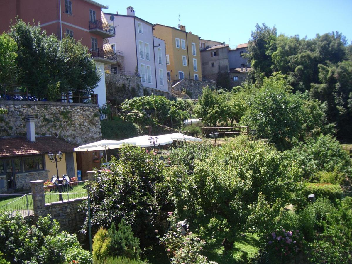 Hotel Paese Corvara Beverino Δωμάτιο φωτογραφία